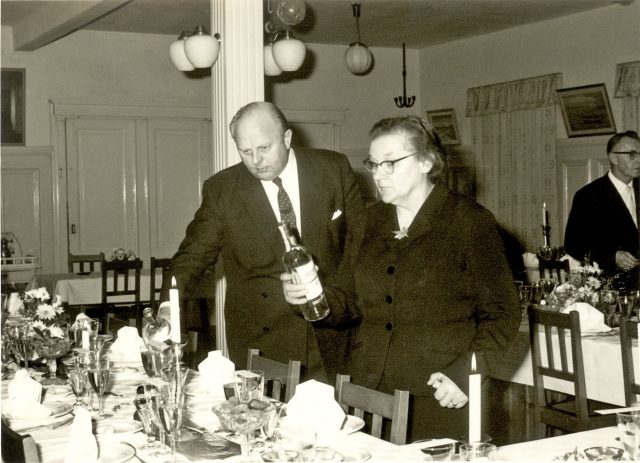 christa-og-johannes-heintzelmann-paa-jekels-hotel-gl