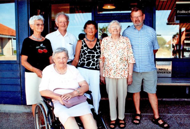 Inga Povl Irma Lilly Jørn og Ruth Andersen 0003 ps