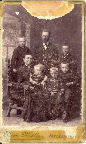 Jette og Niels Peter opstilling jpg