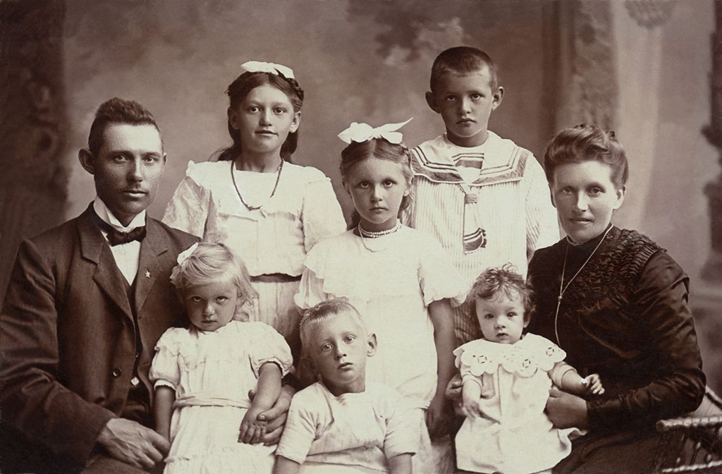 Niels Chr. Nielsen-Gøgsig og Mine ps